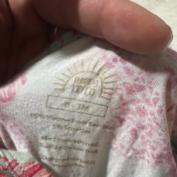 Florida Kid Co Lionfish sleeper and Hat 0-3 - Picture 4 of 5